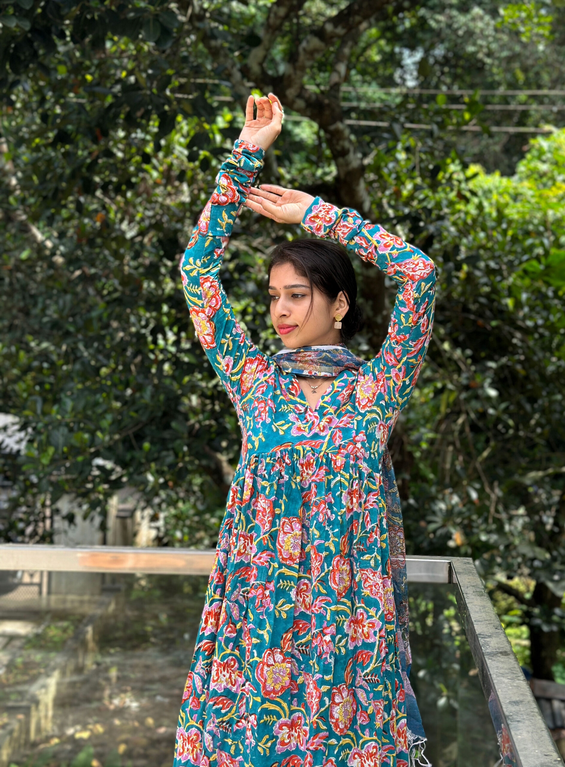 Yedhita_thewestloom_green3pcset3