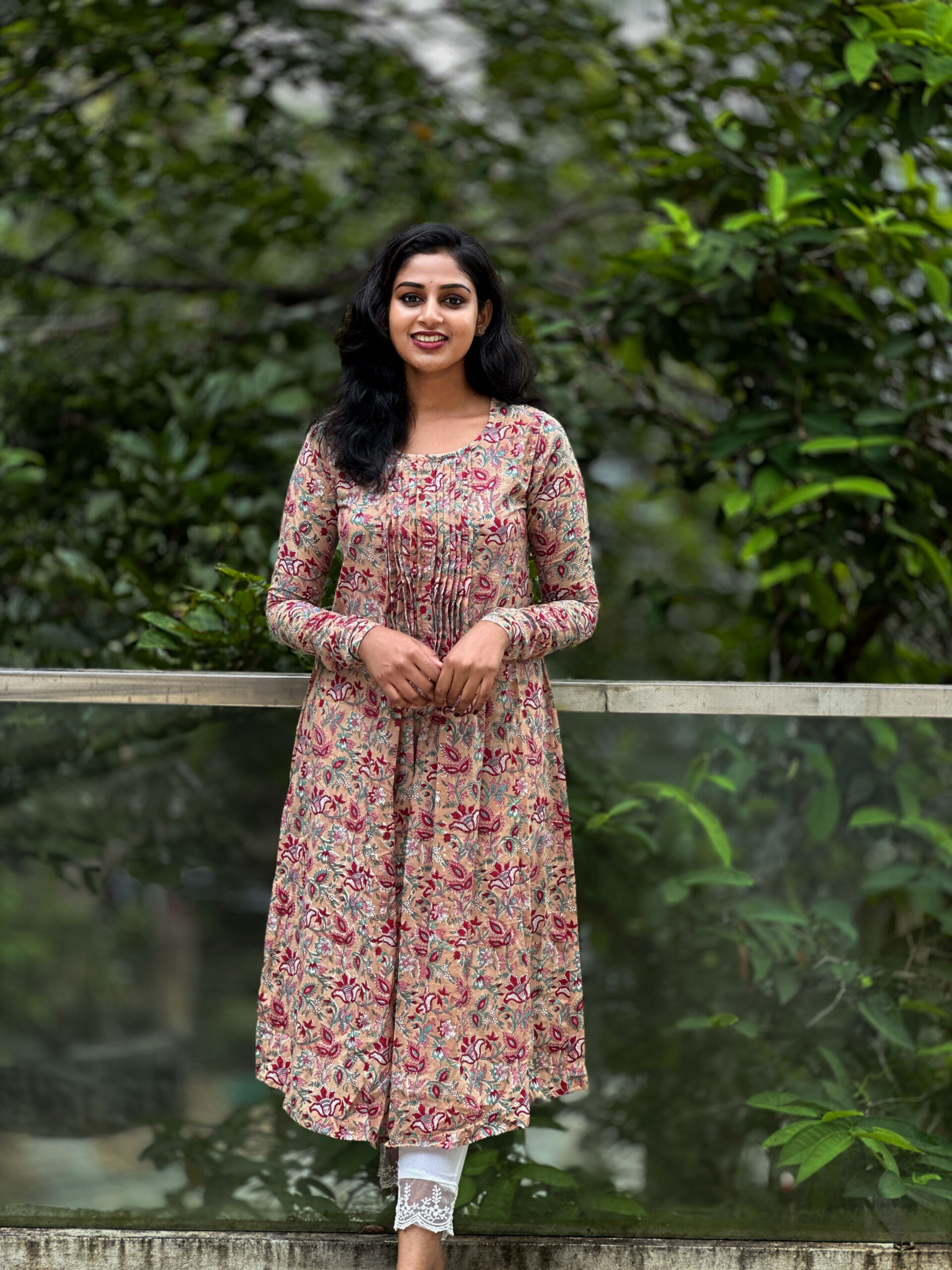 Sumin_thewestloom_beigekurta_4