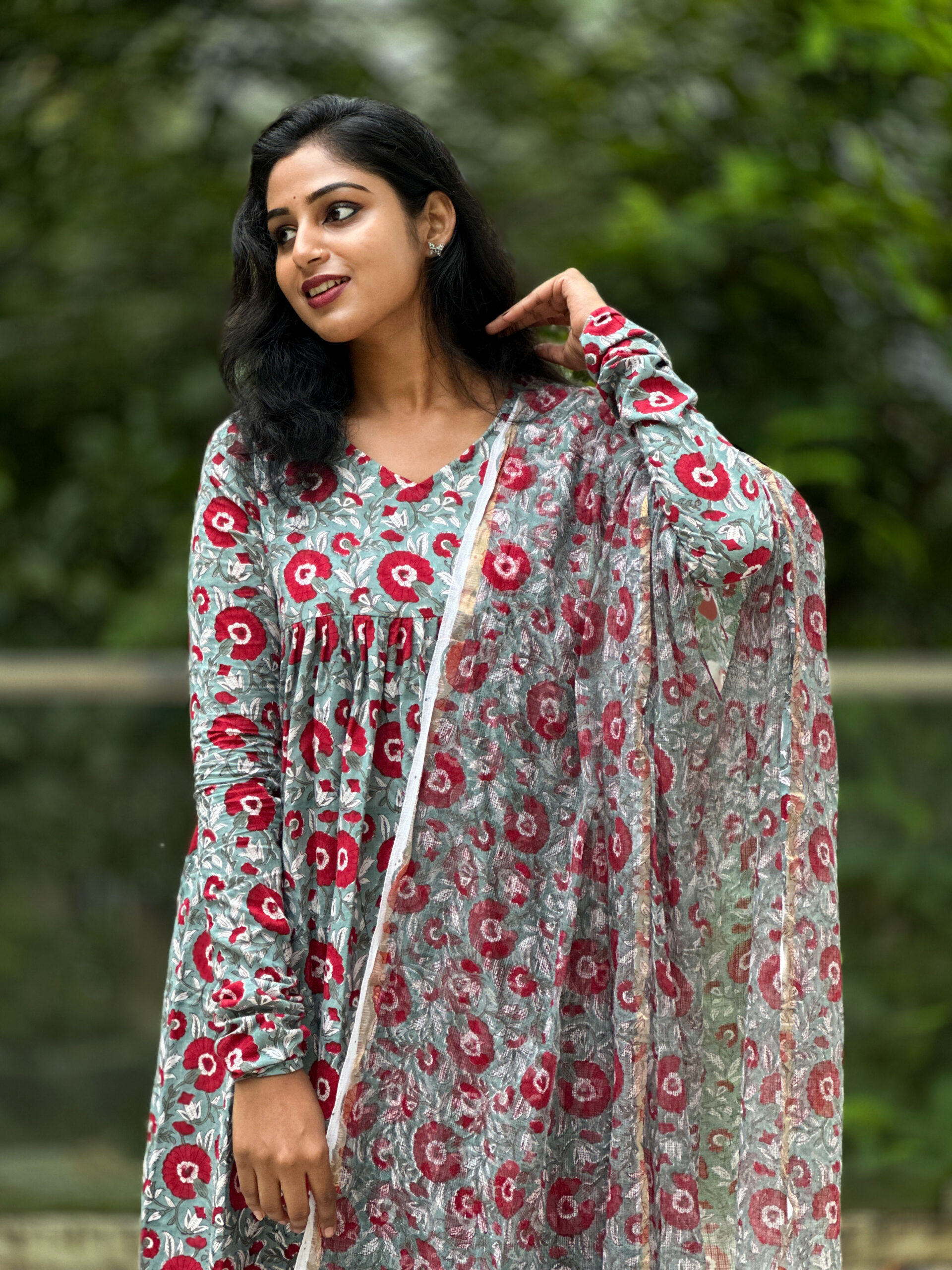 hylene_thewestloom_greensalwar1