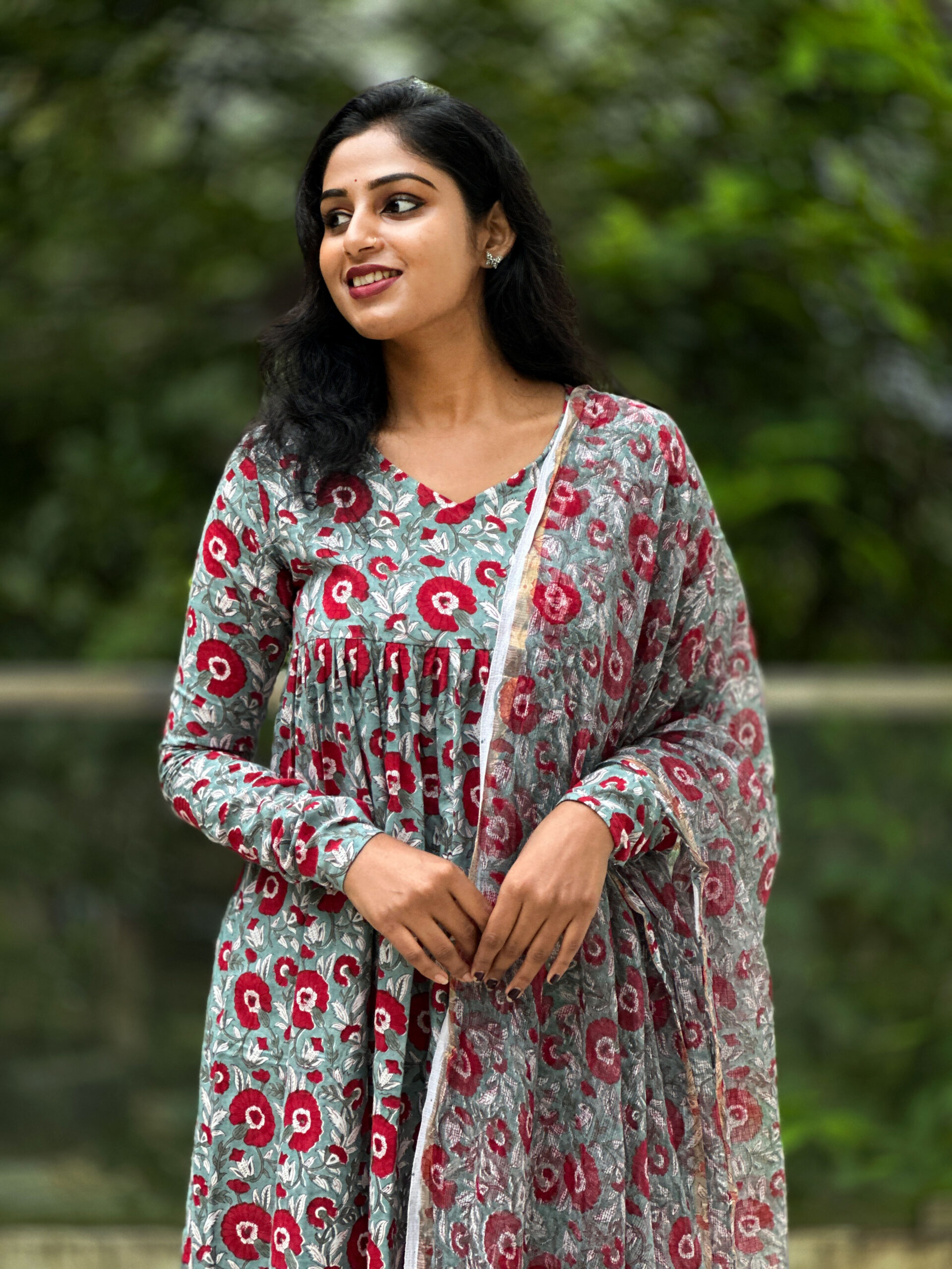 hylene_thewestloom_greensalwar2