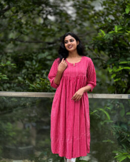 keerthy_thewestloom_pinkkurta_2