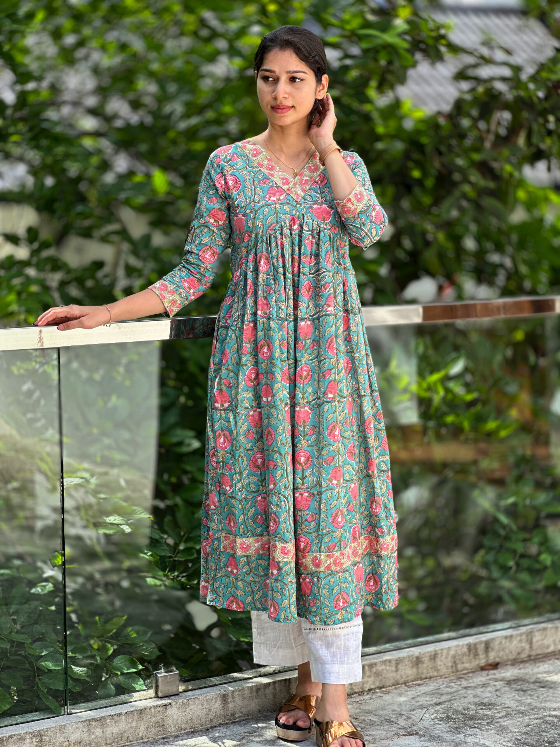 shysha_thewestloom_bluekurta_4