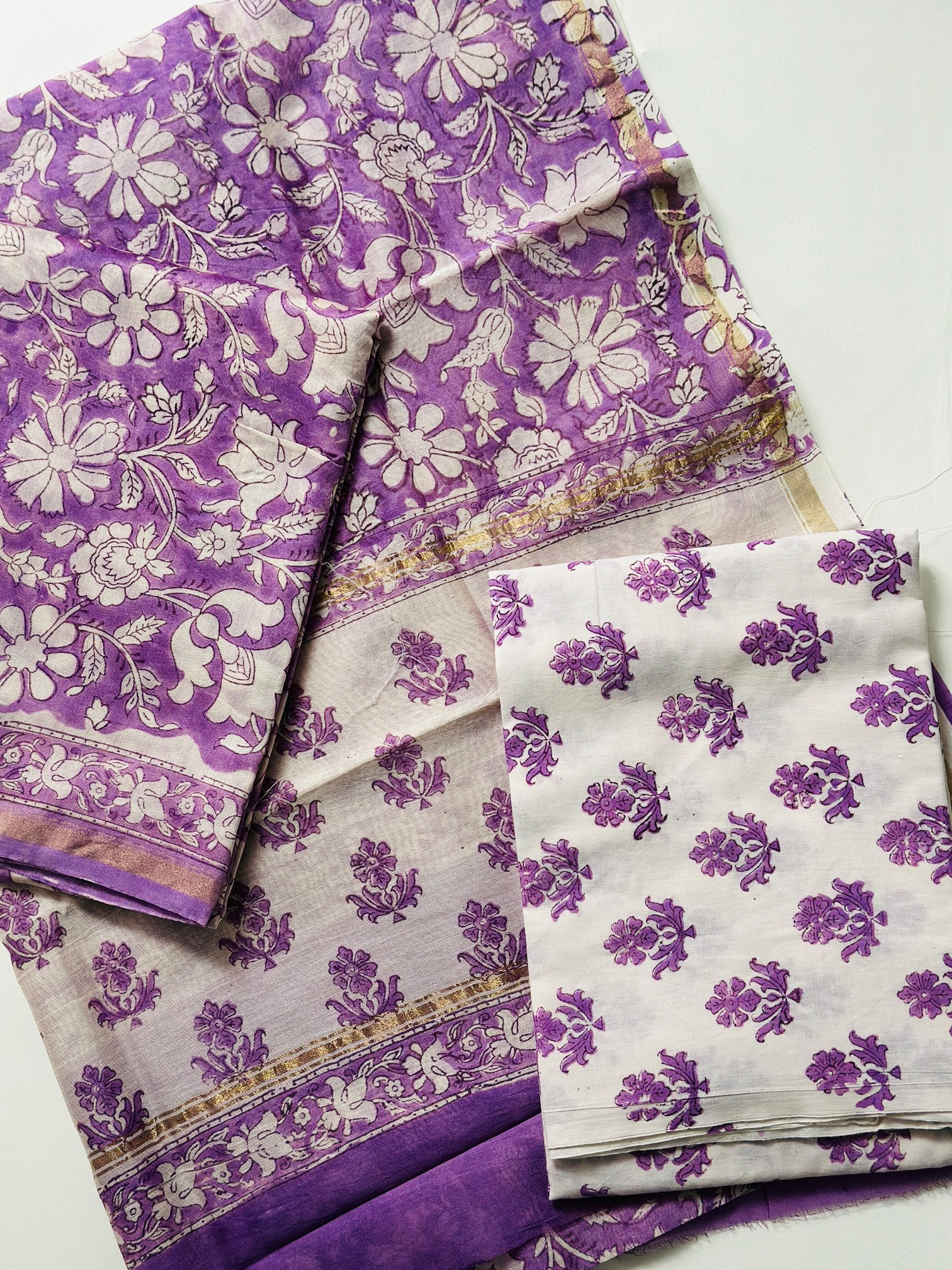 Hetal_thewestloom_unstitched_suit_set_2