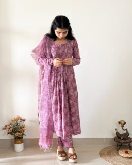 Gulzarr_thewestloom_pink_pintucksalwar_3